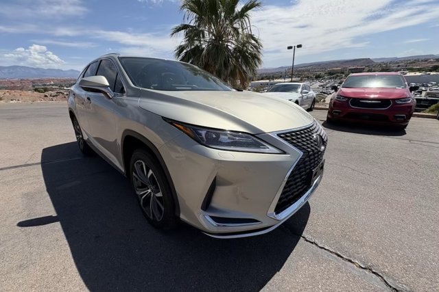 Used 2020 Lexus RX 350L Premium w/ Premium Package AWD/4WD image 7
