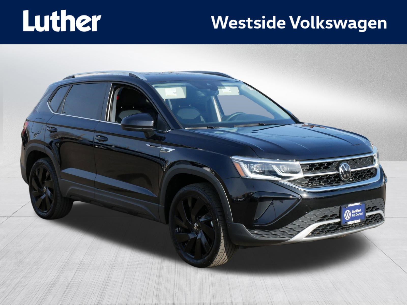 Certified 2024 Volkswagen Taos SEL image 1