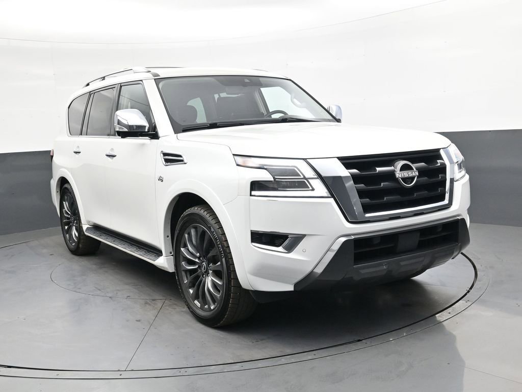 Used 2022 Nissan Armada Platinum w/ Captain's Chairs Package RWD image 2