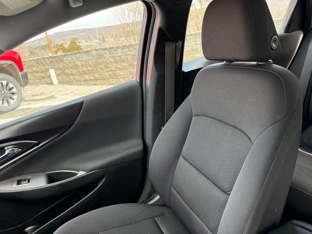 Used 2021 Chevrolet Malibu LS image 19