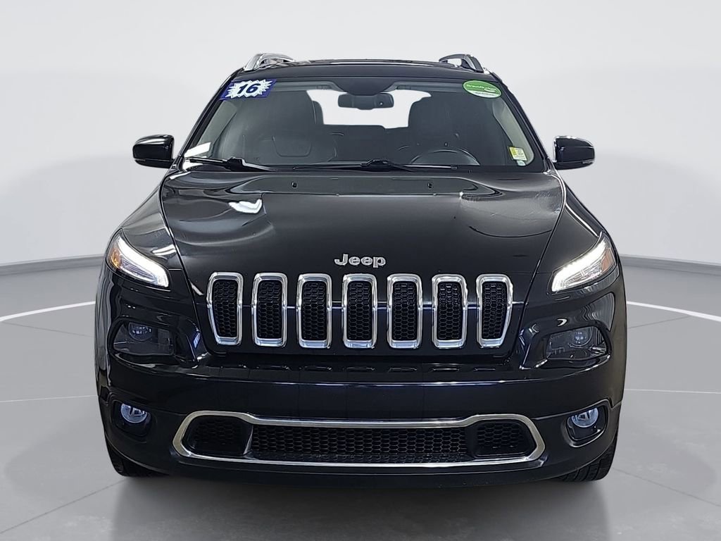 Used 2016 Jeep Cherokee Limited AWD/4WD image 10