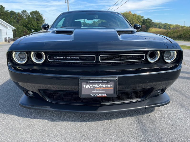 Used 2017 Dodge Challenger R/T Scat Pack w/ Dynamics Package image 34