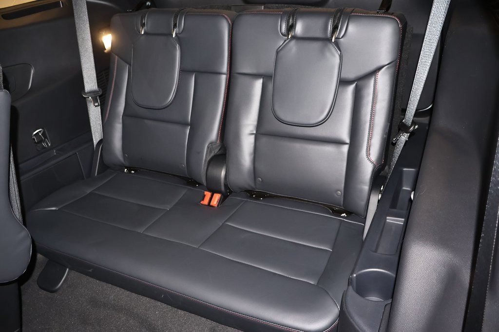 New 2026 Ford Explorer ST-Line w/ ST-Line Street Pack AWD/4WD image 17