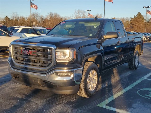 Used 2017 GMC Sierra 1500 SLE w/ SLE Value Package image 2