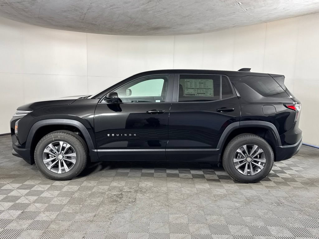 New 2026 Chevrolet Equinox LT w/ Convenience Package II AWD/4WD image 8