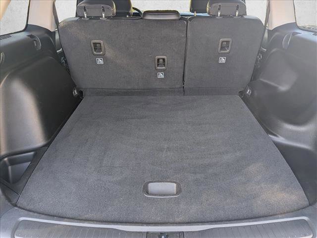 Used 2023 Jeep Grand Cherokee Limited w/ Luxury Tech Group II image 6