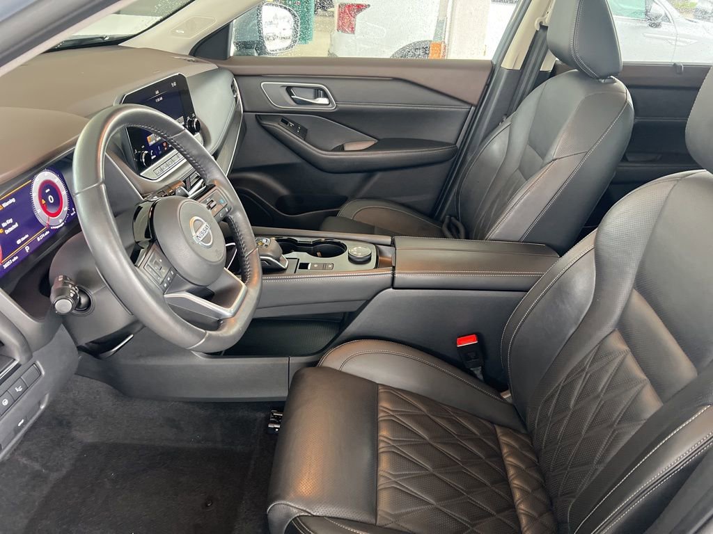 Certified 2021 Nissan Rogue Platinum AWD/4WD image 4