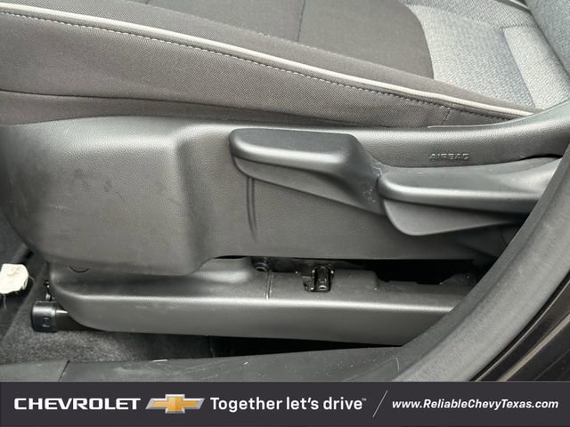 Used 2025 Chevrolet TrailBlazer LT AWD/4WD image 30