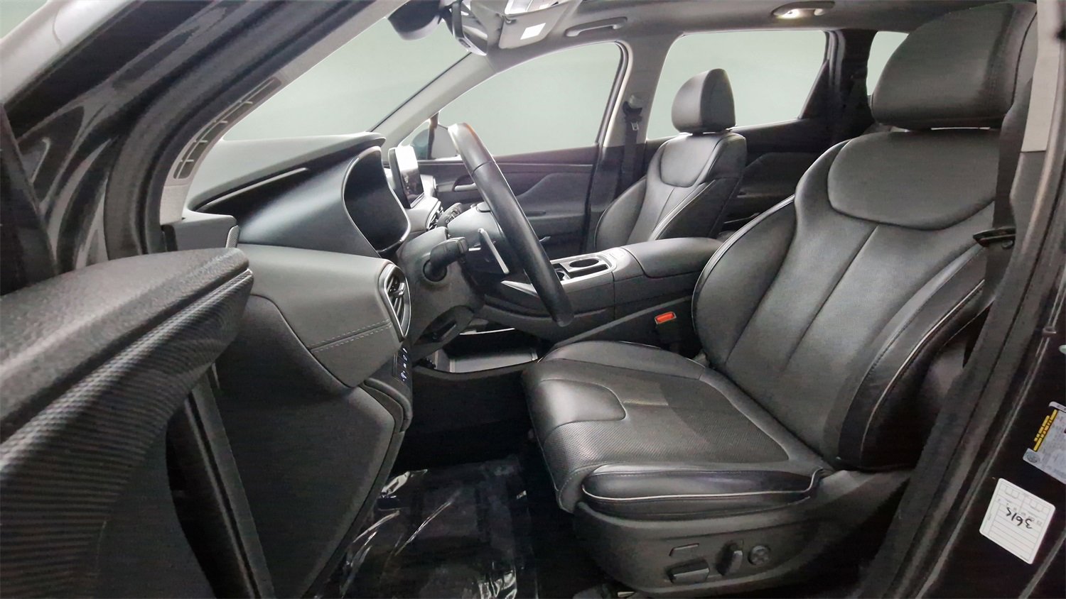 Used 2023 Hyundai Santa Fe Limited image 14