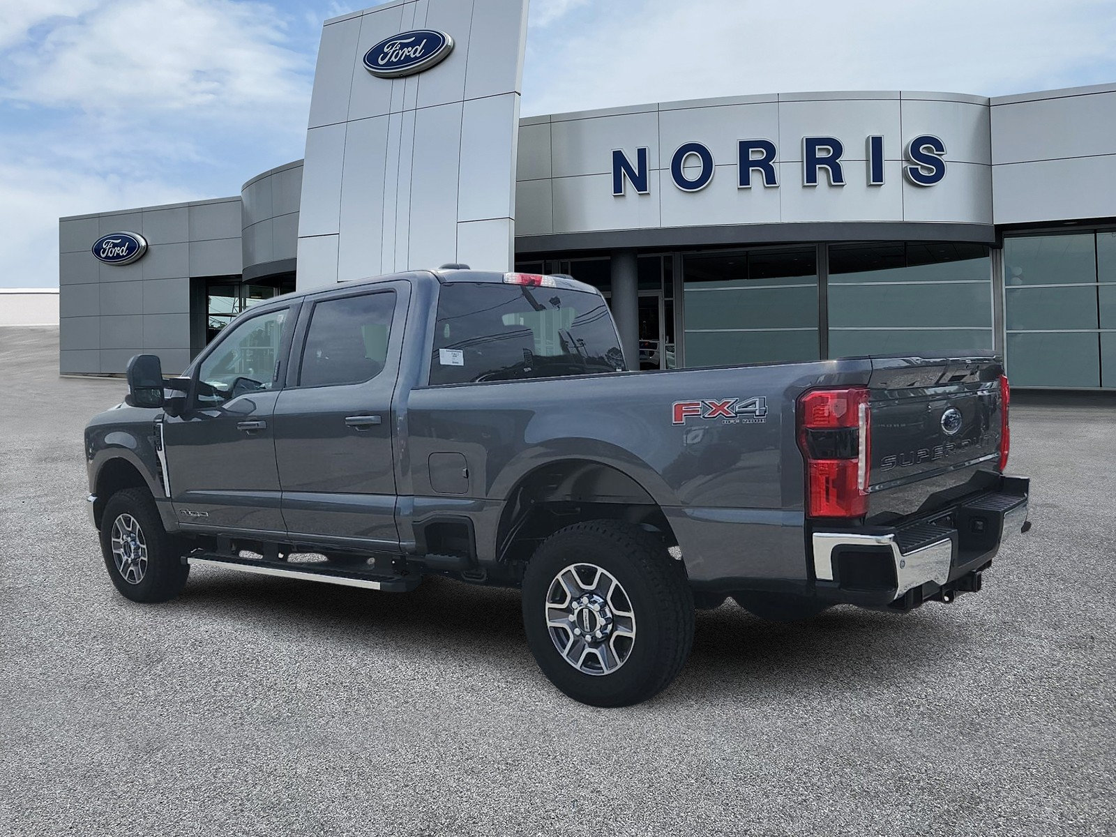 New 2026 Ford F250 Lariat w/ FX4 Off-Road Package AWD/4WD image 3