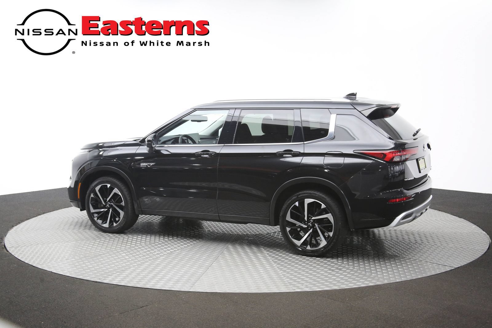 Used 2024 Mitsubishi Outlander SEL AWD/4WD image 65