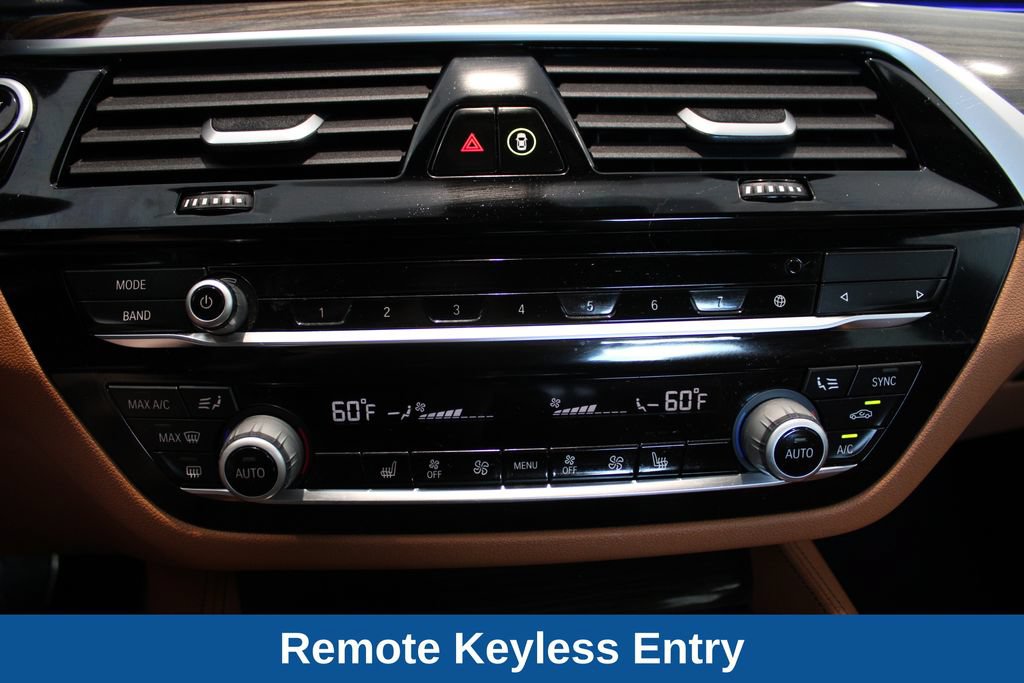 Used 2021 BMW 530i w/ M Sport Package RWD image 8