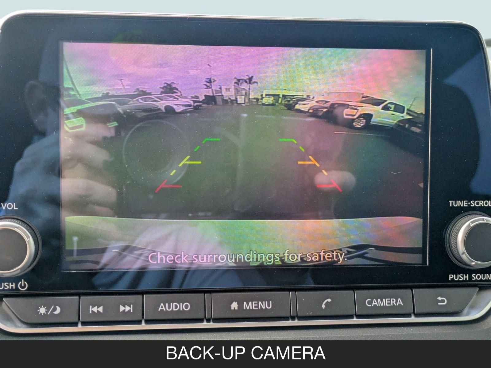 Certified 2025 Nissan Rogue S image 18