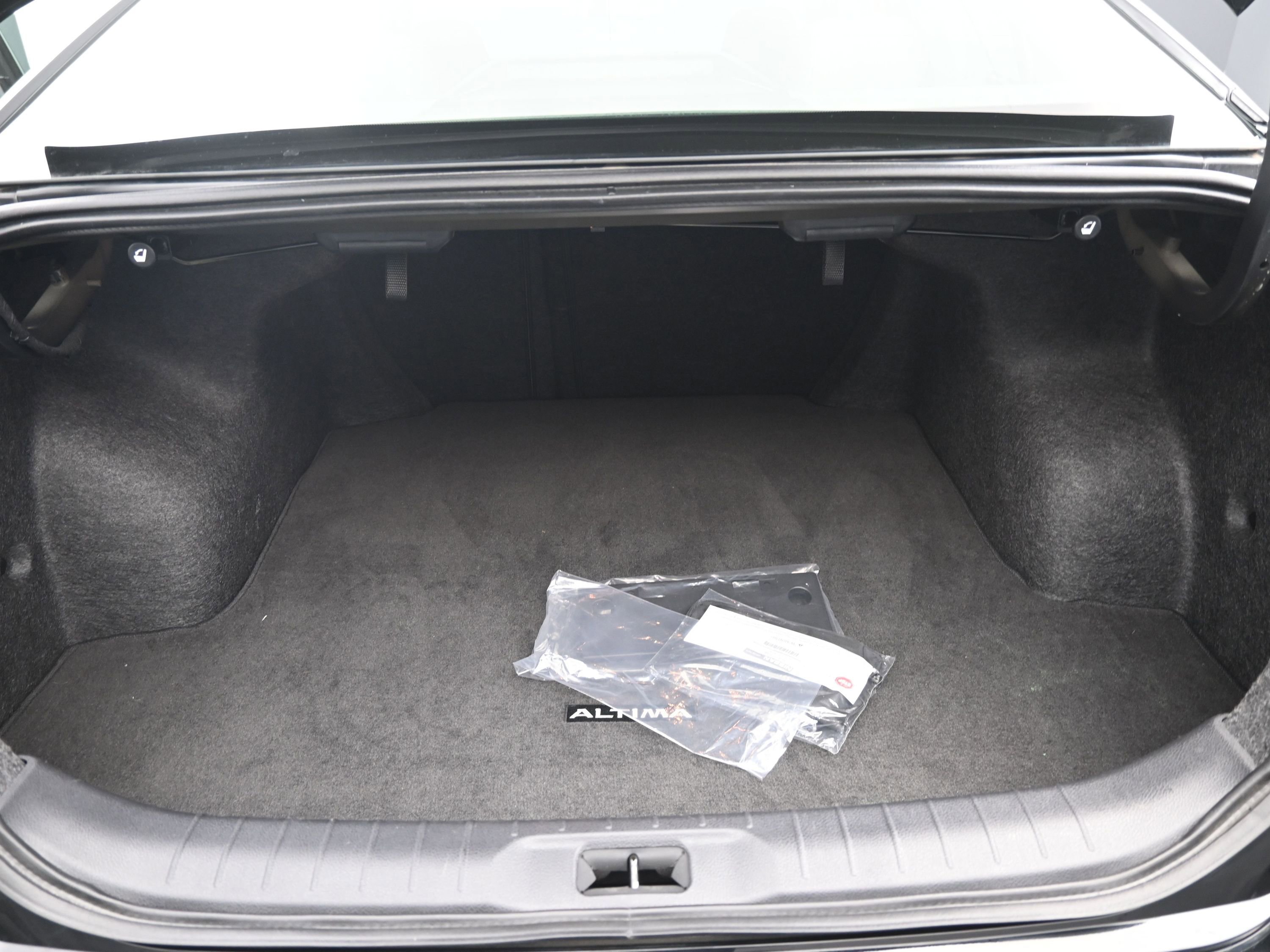 Certified 2025 Nissan Altima 2.5 S image 17