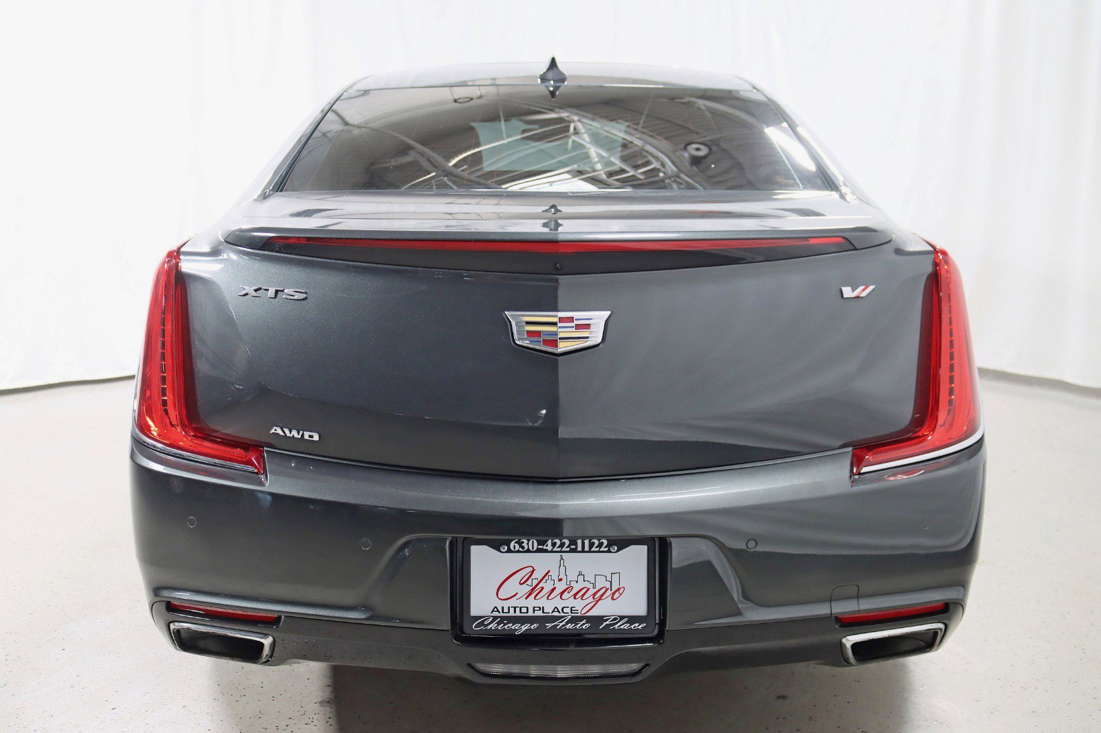 Used 2018 Cadillac XTS Vsport Platinum image 13