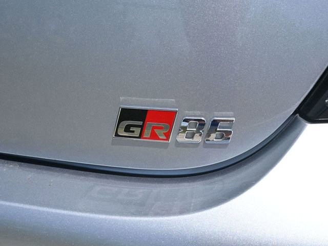 Used 2022 Toyota GR86 Premium image 13