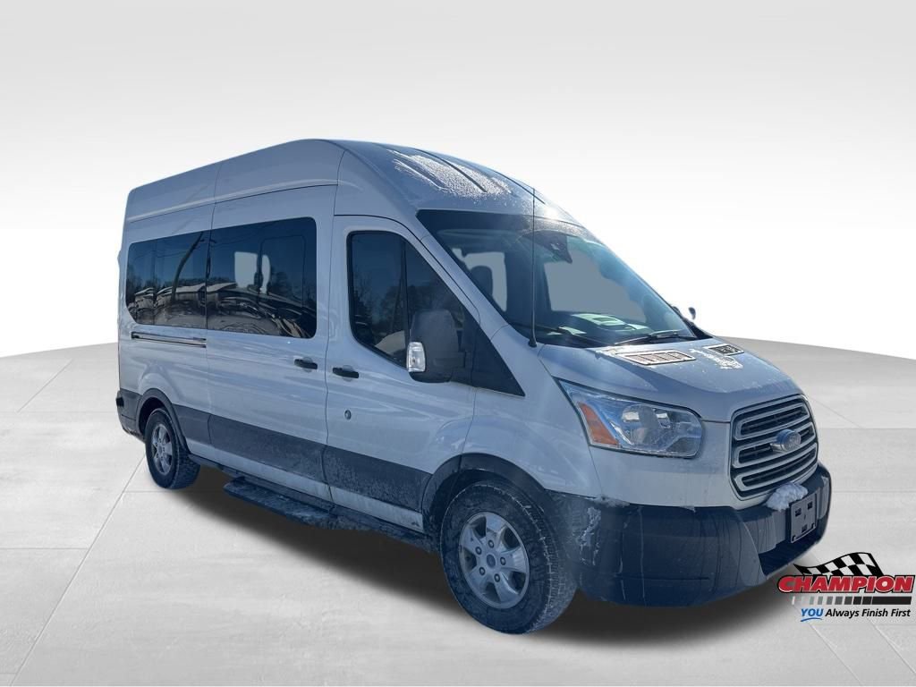 Used 2019 Ford Transit 350 XLT image 8
