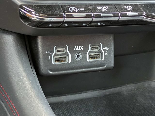 Used 2025 Dodge Durango GT w/ Trailer Tow Group IV RWD image 25