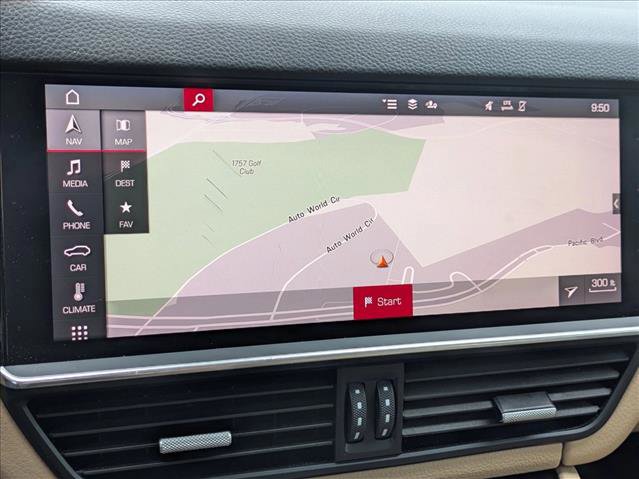 Used 2021 Porsche Cayenne Coupe AWD/4WD image 13