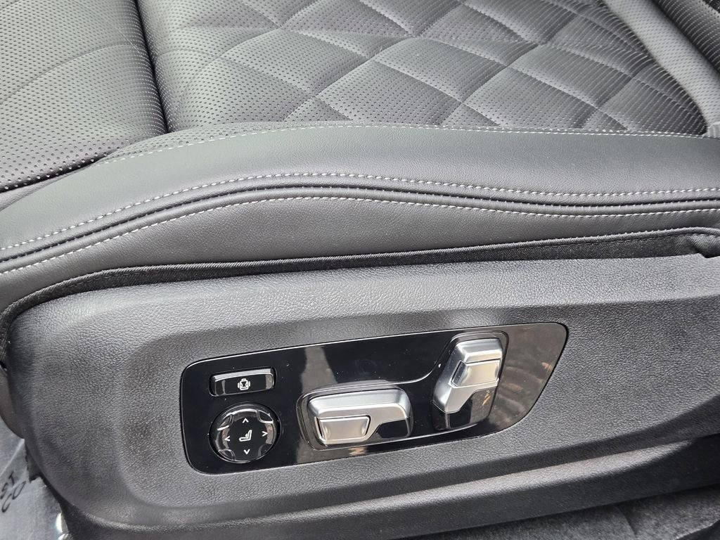 New 2026 BMW X7 xDrive40i w/ M Sport Package image 26