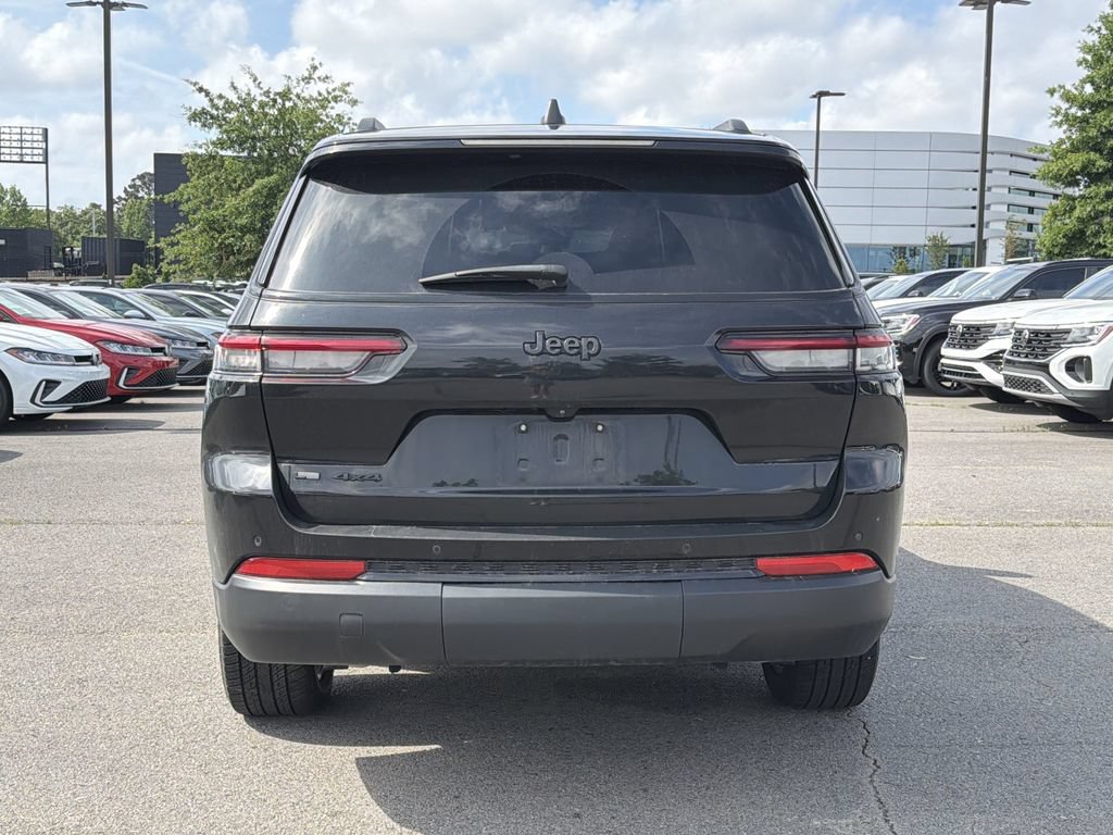 Used 2021 Jeep Grand Cherokee L Laredo AWD/4WD image 4