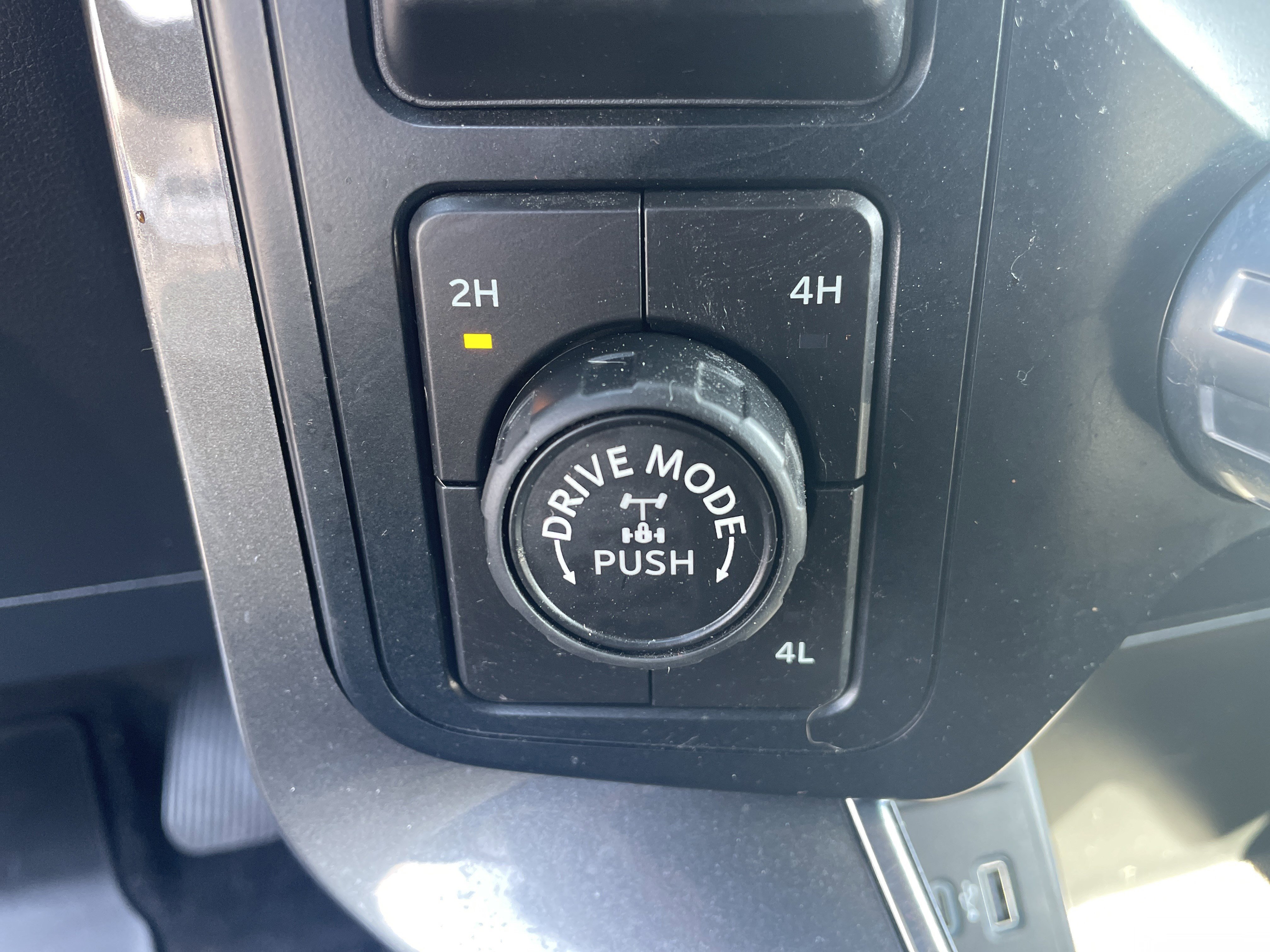 Used 2023 Ford F150 XLT w/ Equipment Group 302A High image 21