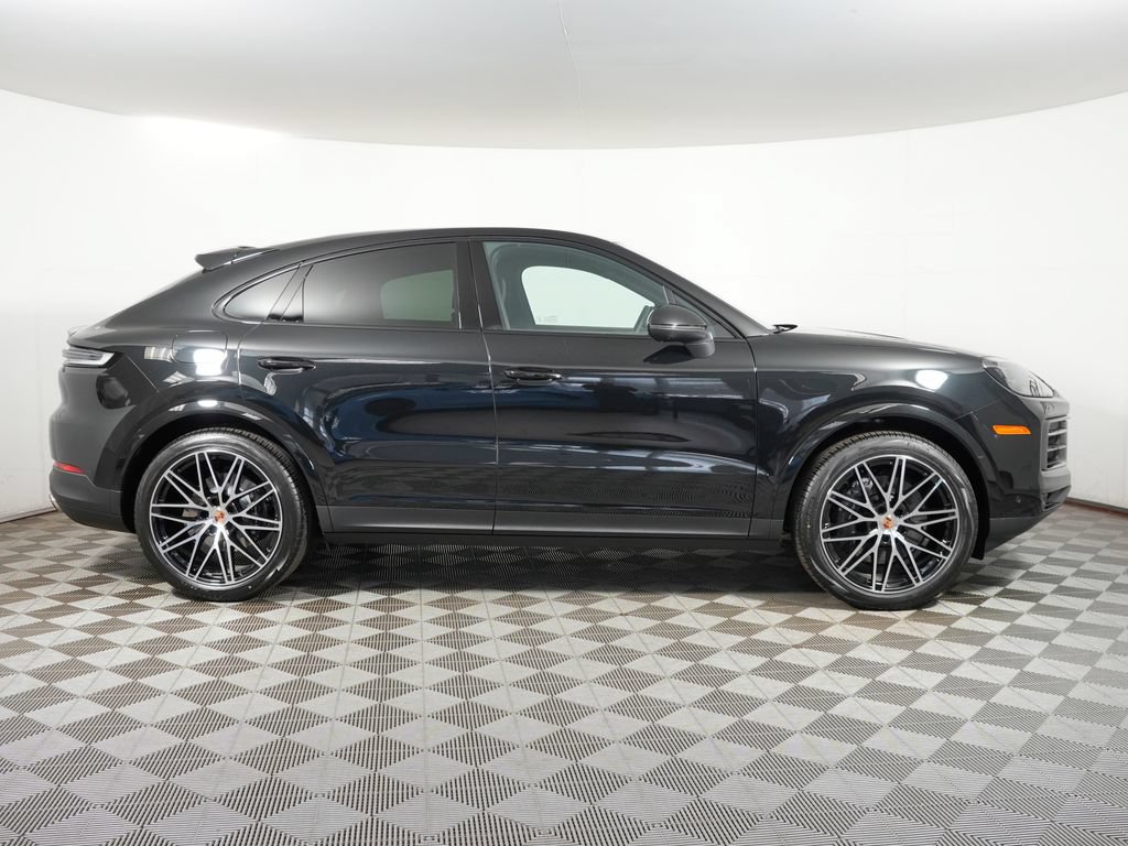 New 2026 Porsche Cayenne Coupe AWD/4WD image 8