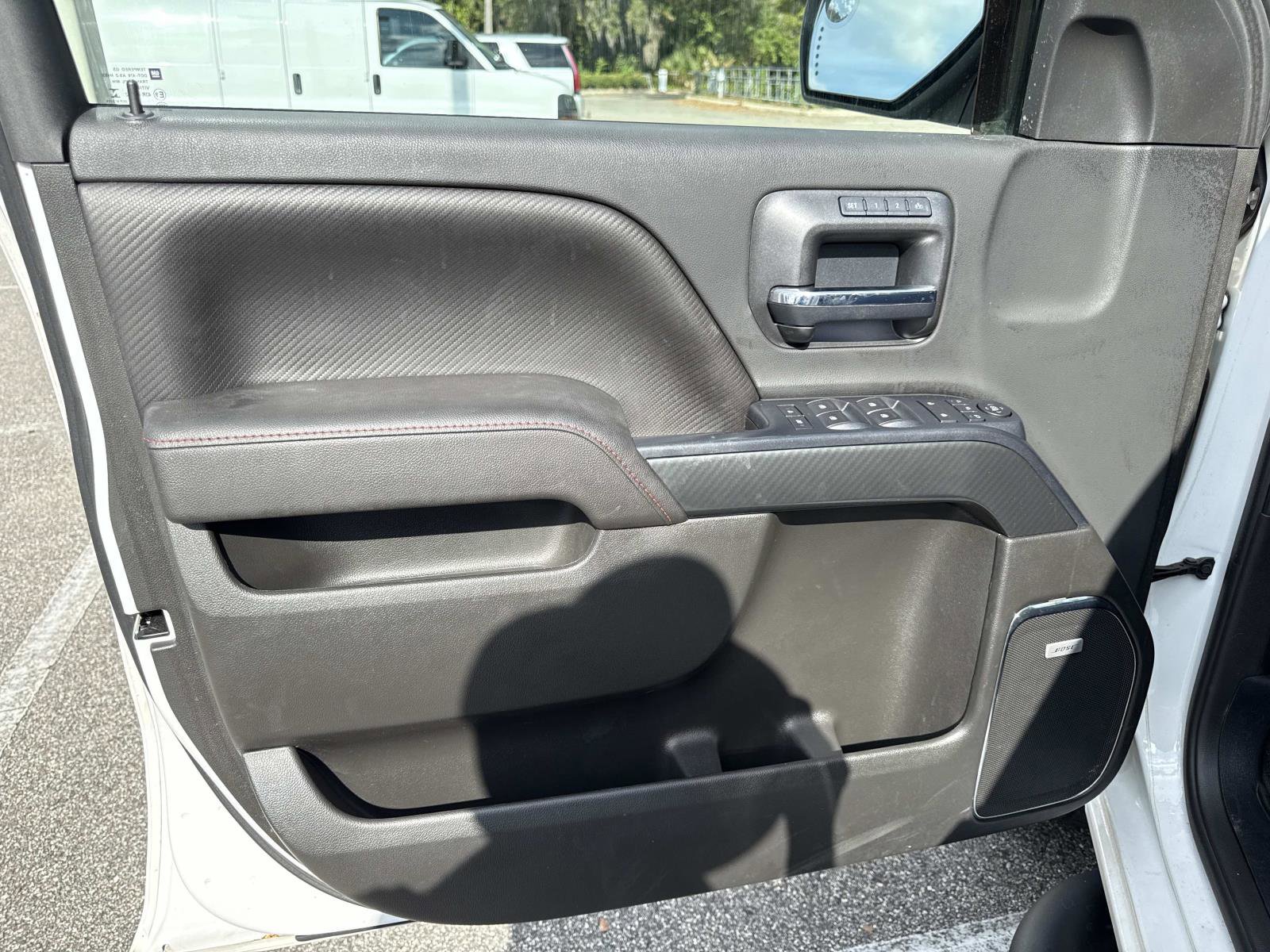 Used 2017 GMC Sierra 1500 SLT image 17