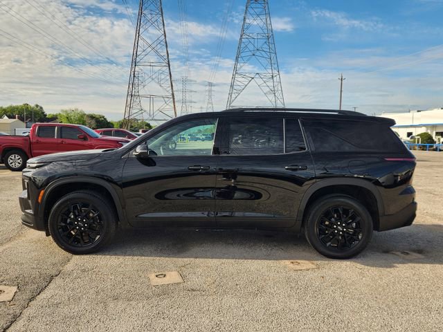 Used 2024 Chevrolet Traverse LT w/ Midnight/Sport Edition image 4