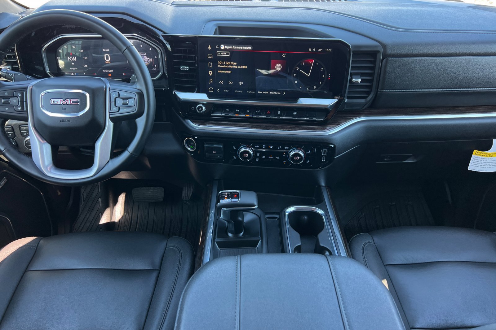 Used 2026 GMC Sierra 1500 Elevation w/ Elevation Premium Package AWD/4WD image 13