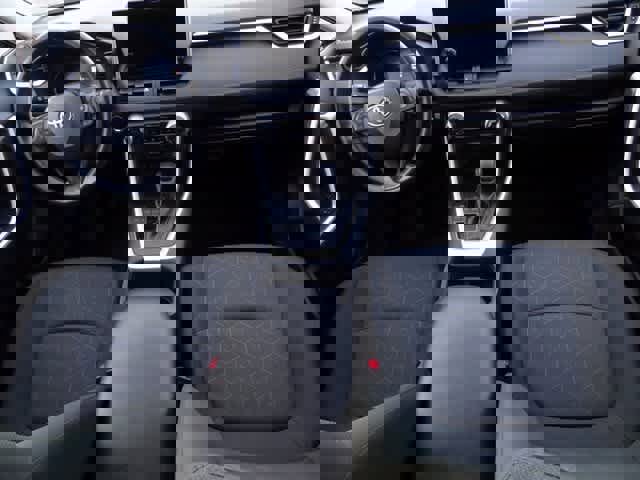 Used 2024 Toyota RAV4 XLE image 16