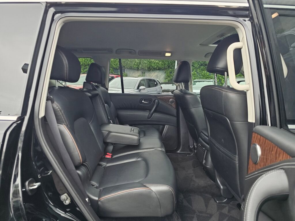 Used 2020 Nissan Armada SL w/ Premium Package image 16