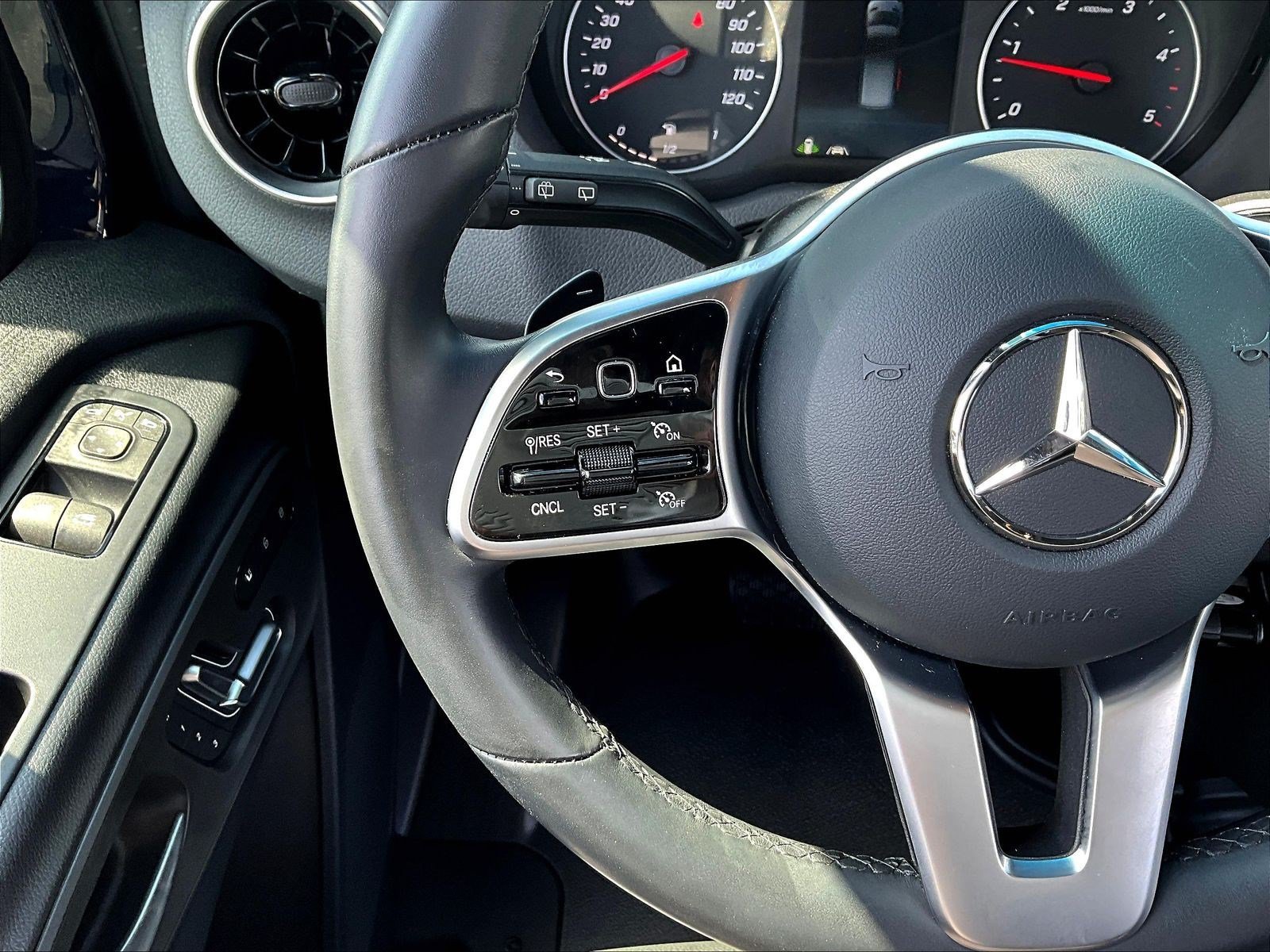Used 2024 Mercedes-Benz Sprinter 2500 image 10