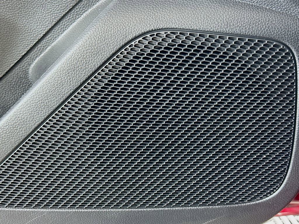 Certified 2025 Toyota Corolla SE FWD image 19
