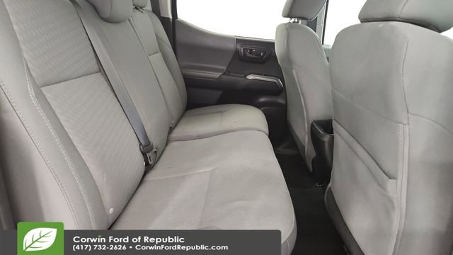 Used 2020 Toyota Tacoma SR5 w/ Technology Package image 23