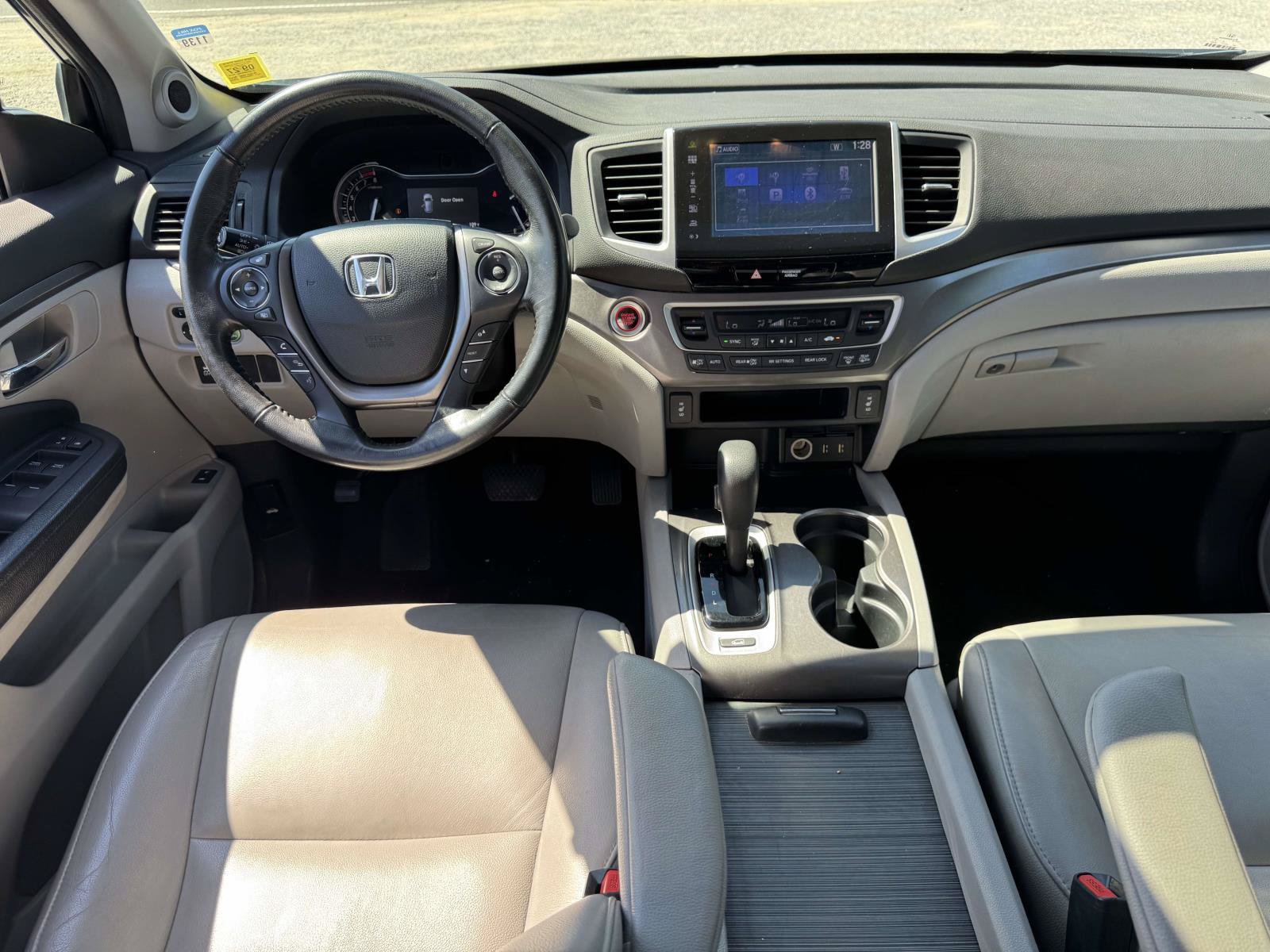 Used 2016 Honda Pilot EX-L image 11