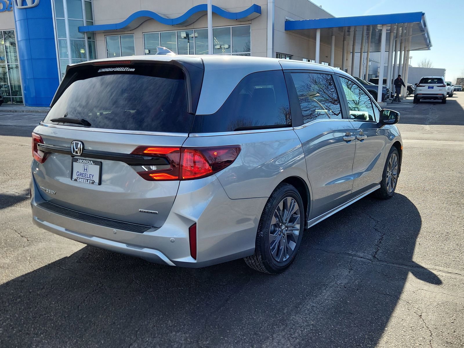 New 2026 Honda Odyssey Touring image 5