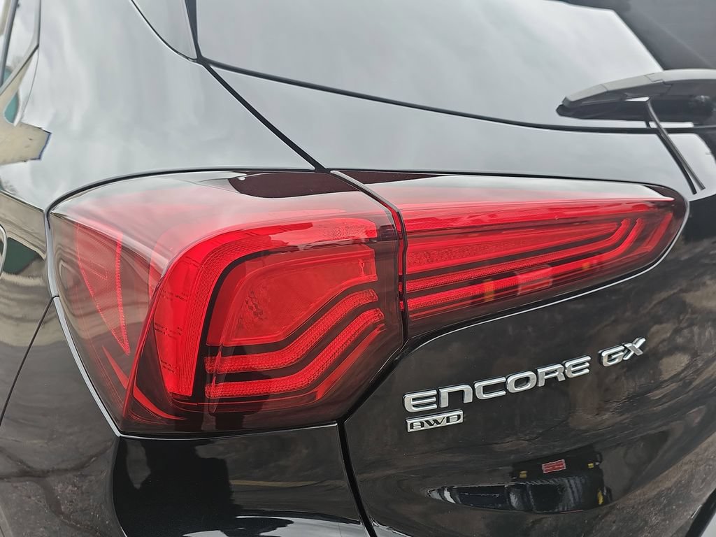 Certified 2024 Buick Encore GX Sport Touring w/ Advanced Technology Package AWD/4WD image 38