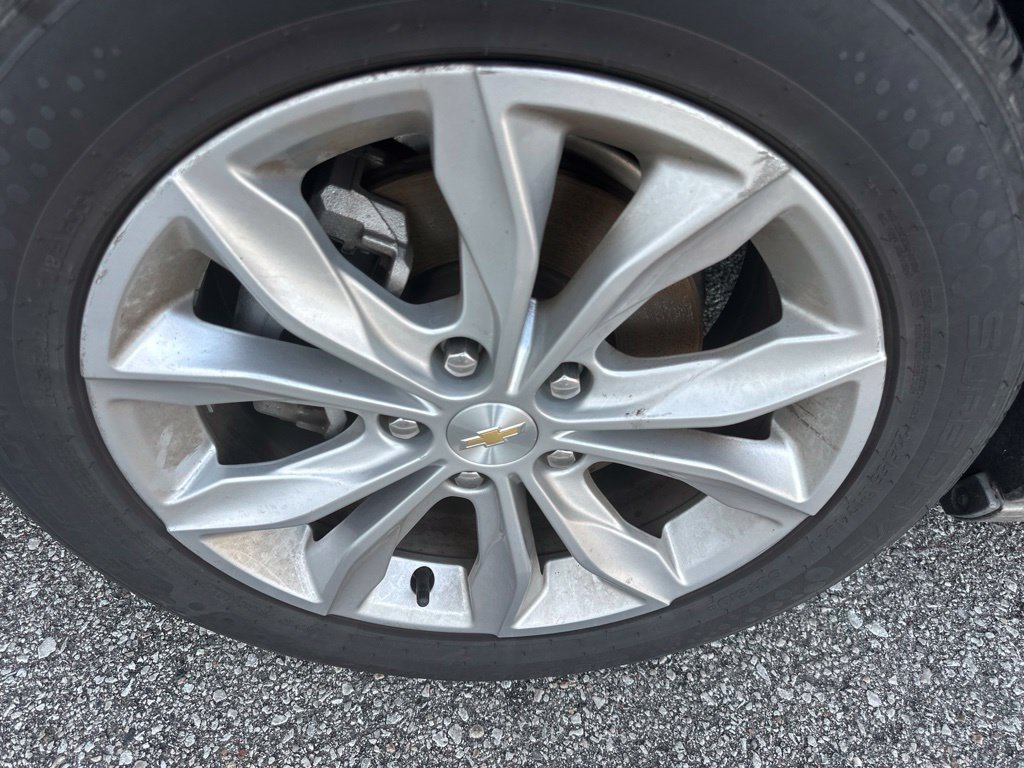 Used 2024 Chevrolet Malibu LT FWD image 42