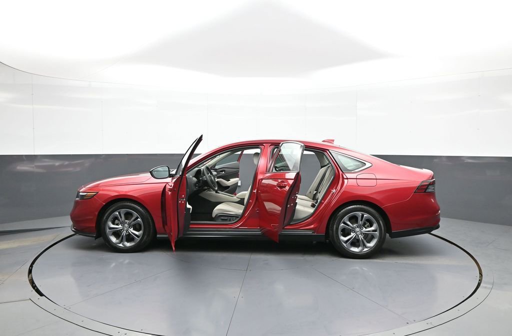 Certified 2024 Honda Accord EX image 42