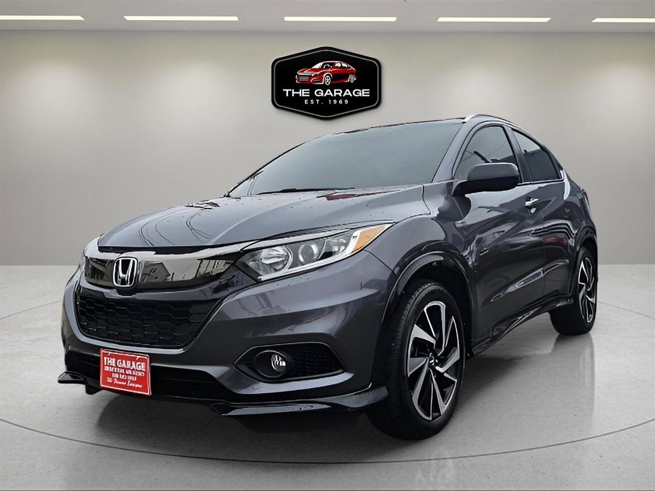 Used 2019 Honda HR-V Sport image 2