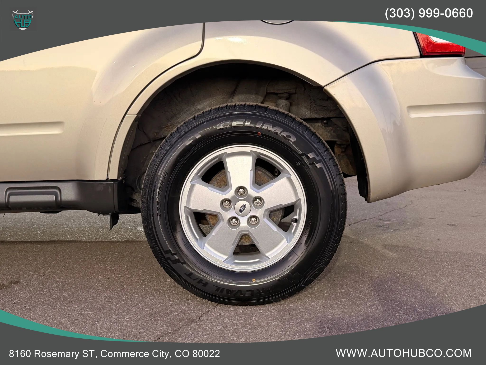 Used 2011 Ford Escape XLT w/ 203A Rapid Spec Order Code image 24