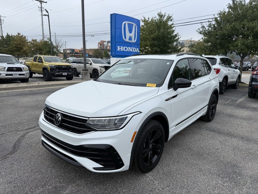 Used 2023 Volkswagen Tiguan SE R-Line