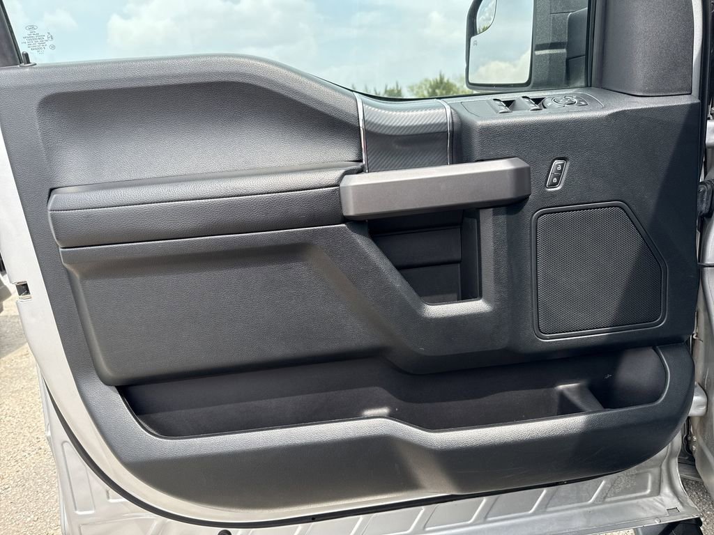 Used 2019 Ford F150 XLT w/ Equipment Group 302A Luxury image 7