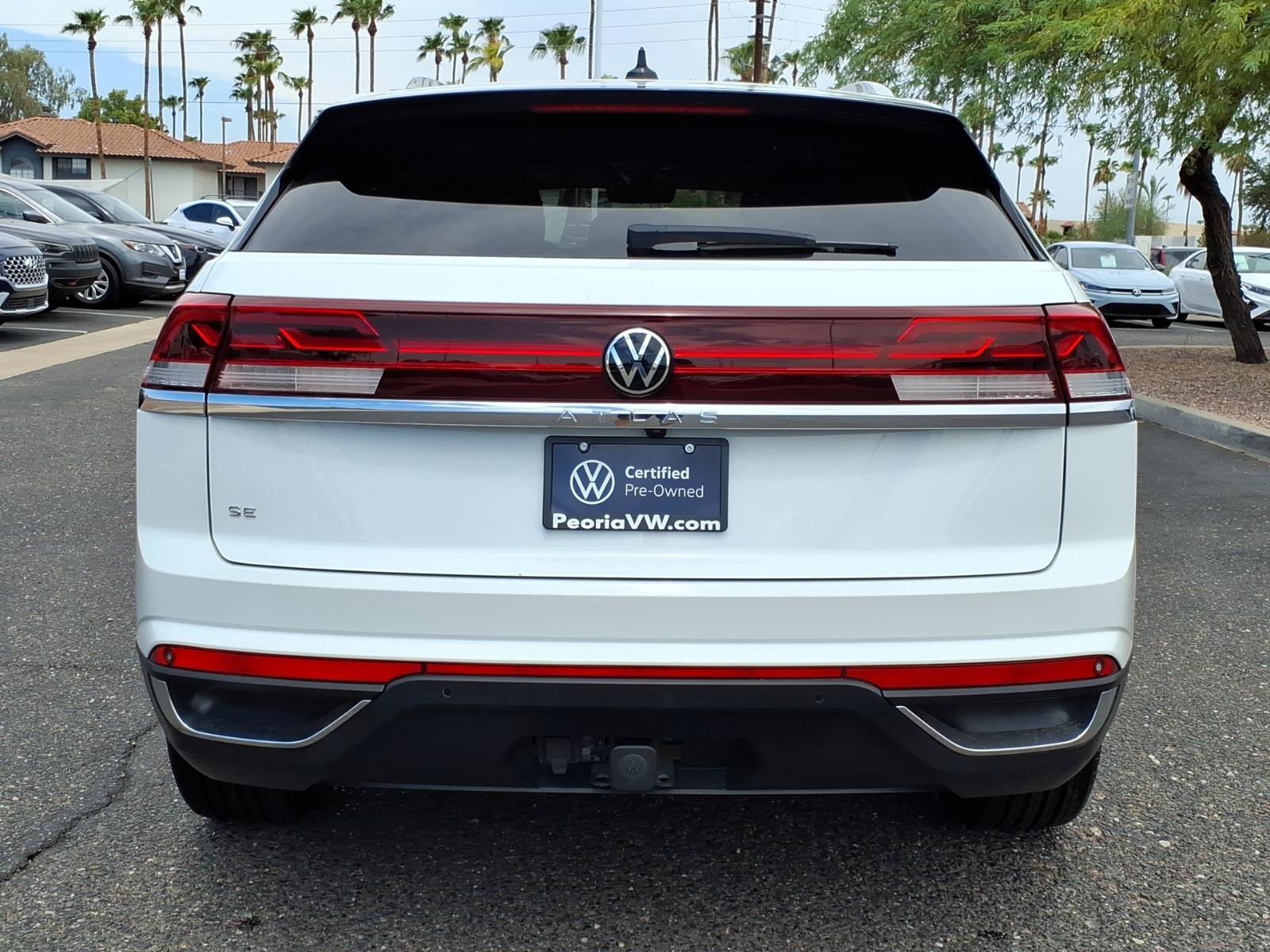 Certified 2024 Volkswagen Atlas Cross Sport SE w/ Panoramic Sunroof Package FWD image 6