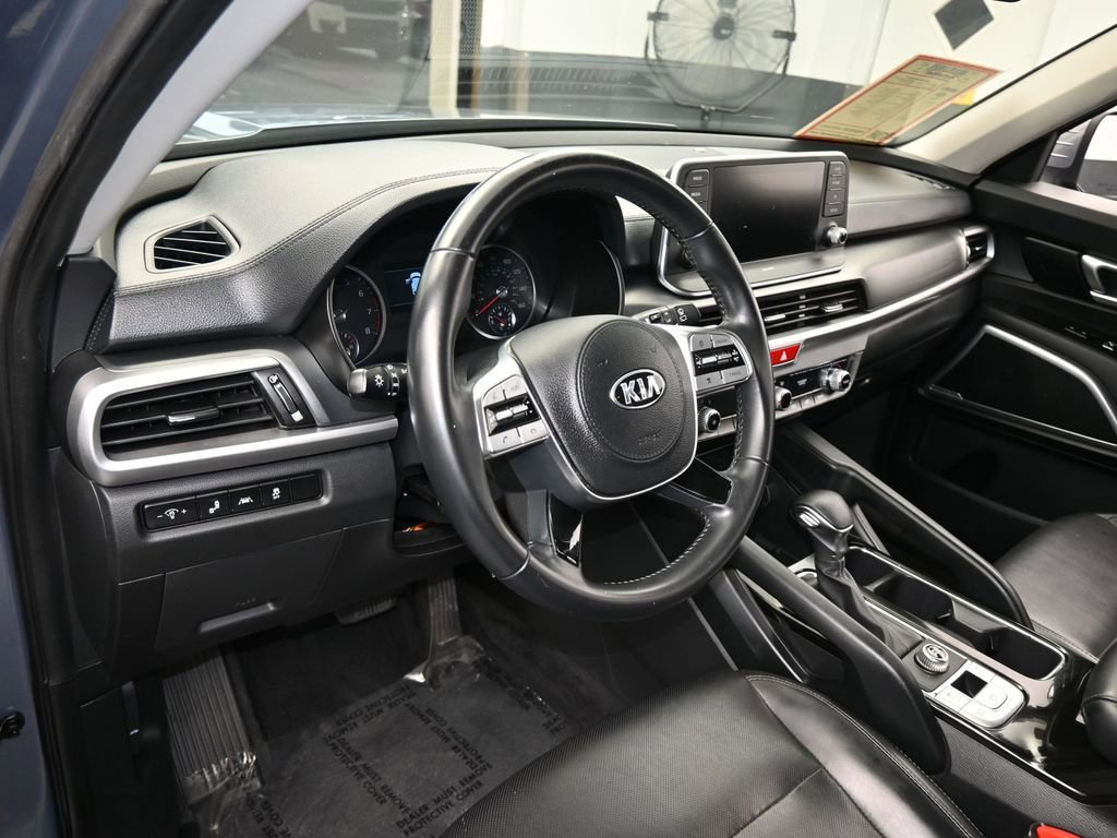 Used 2021 Kia Telluride LX image 10
