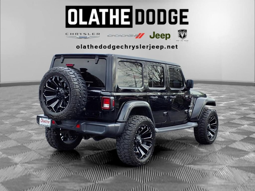 Used 2019 Jeep Wrangler Unlimited Sahara w/ Uconnect 4C Nav & Sound Group image 26