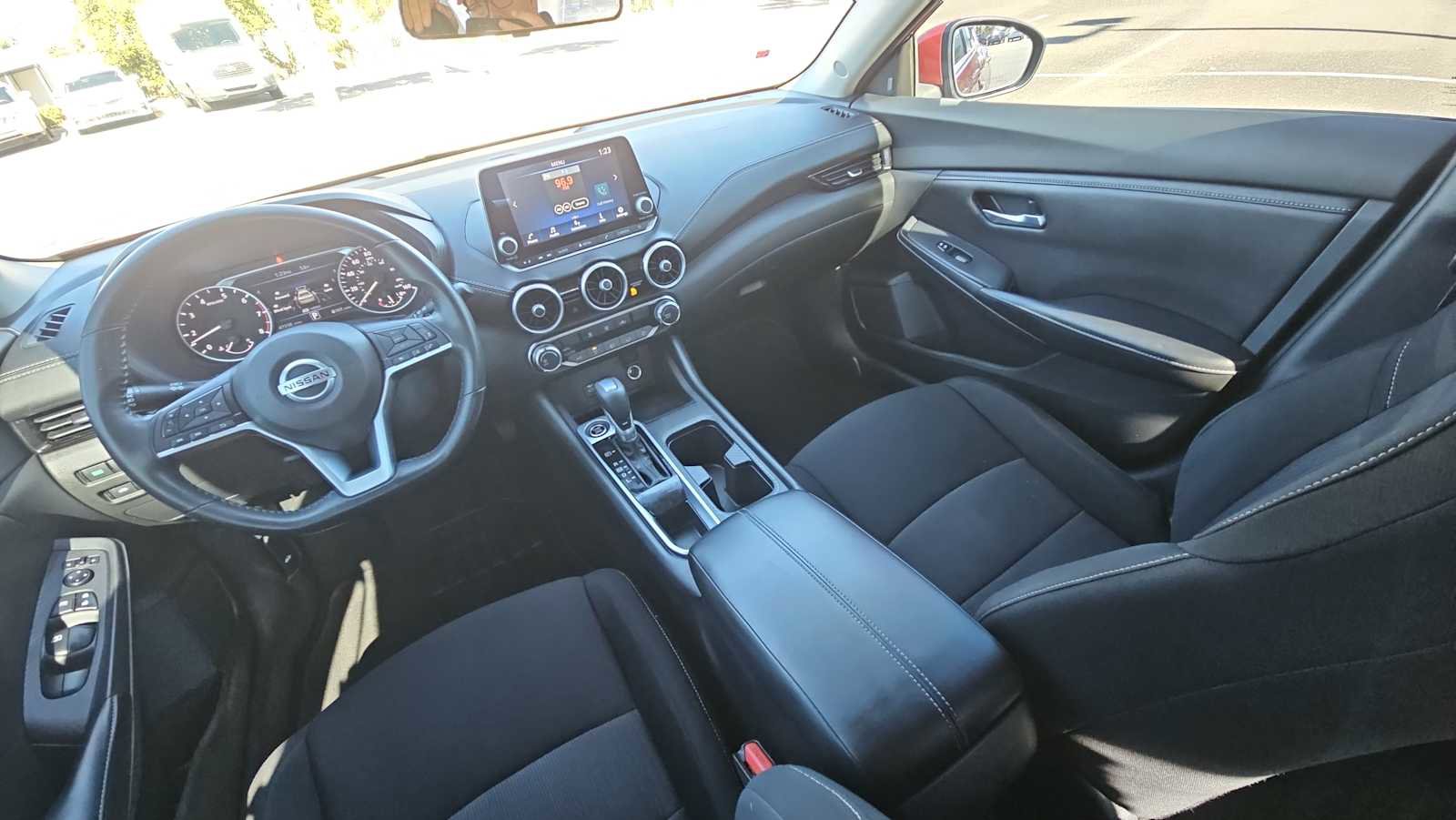 Used 2022 Nissan Sentra SV image 22