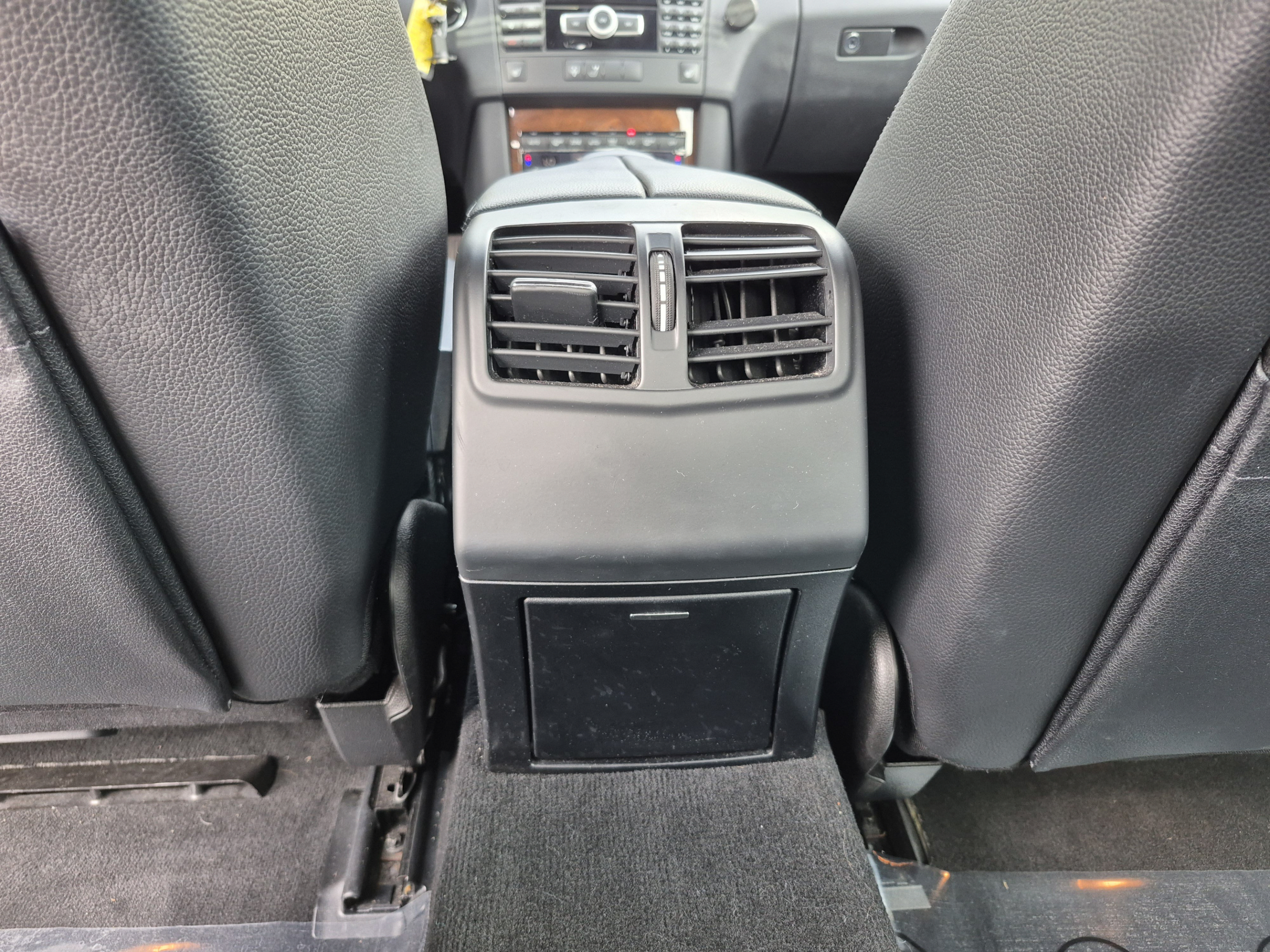 Used 2012 Mercedes-Benz E 350 4MATIC Sedan image 16