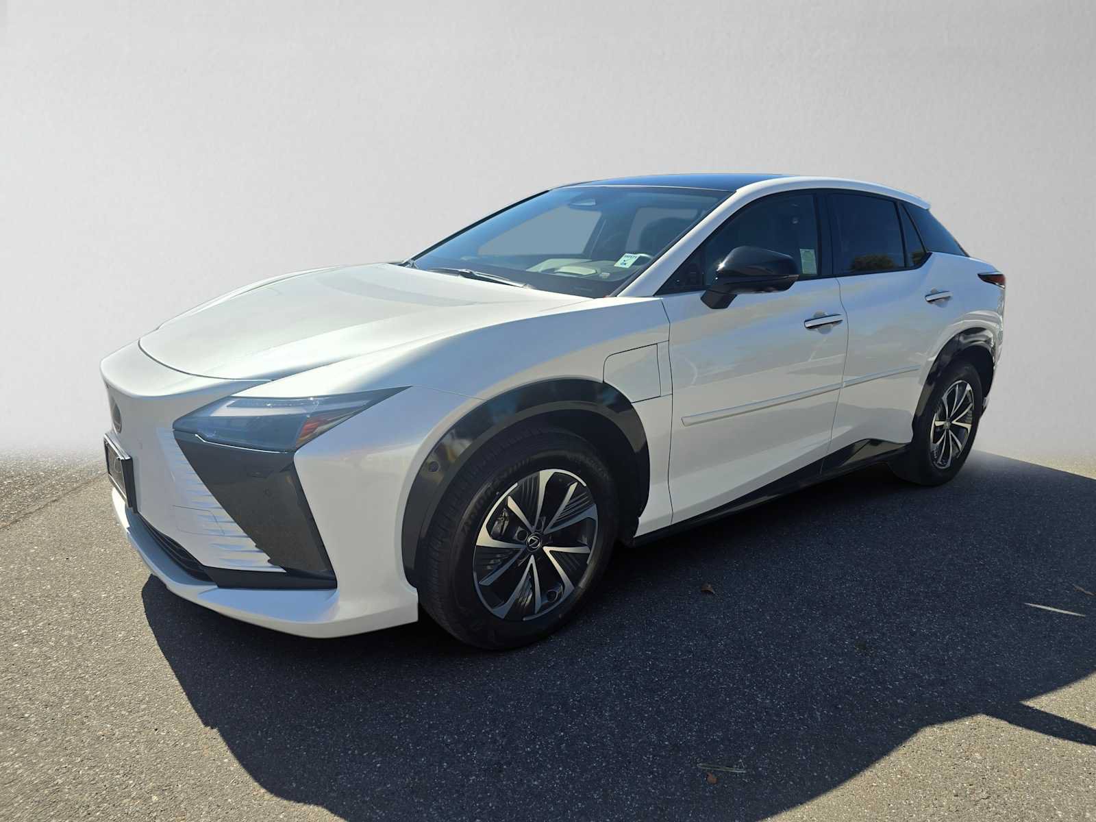 Used 2023 Lexus RZ 450e Premium w/ Technology Package AWD/4WD image 7